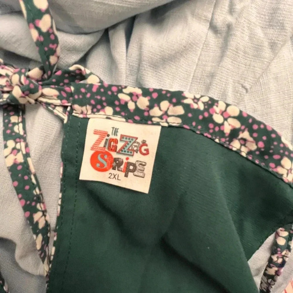 ~Zig Zag~ Tank - 2X - Picture 7 of 9